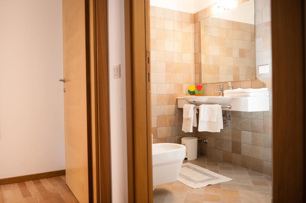 Ca' Dei Boieti Casa Vacanze Ronzo-Chienis Habitación foto
